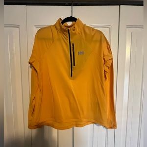 Women’s size L REI quarter zip.